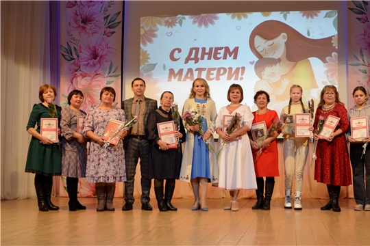 Награждение победителей конкурса «Несĕлсен çырулăхĕ - 2023» им. заслуженного художника Российской Федерации Симаковой М. В.