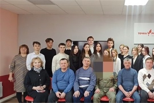 Учащиеся Ишлейской школы  Чебоксарского округа встретились с бойцом СВО