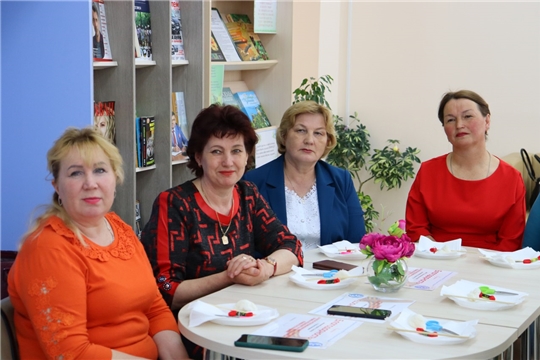 В батыревском клубе "БиблиоАнне" отметили День семьи