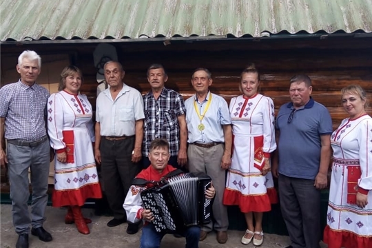 Поздравили старшего коллегу и наставника с юбилеем