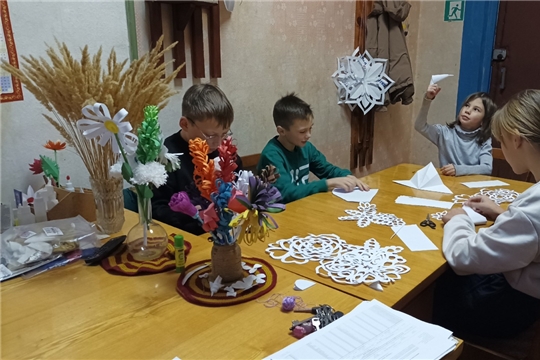 Мастер-класс «Новогодние снежинки»