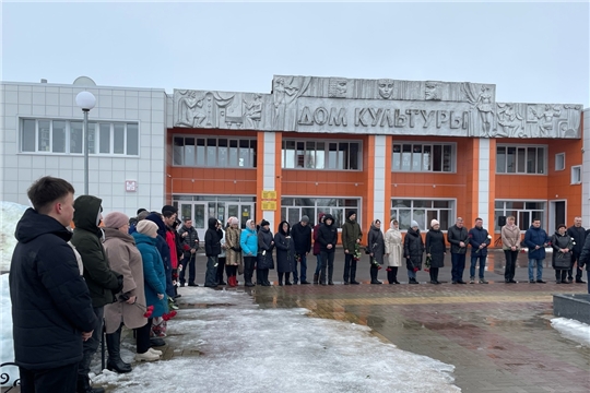 Возложение цветов в День скорби