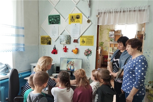 В гости Пасха к нам пришла!
