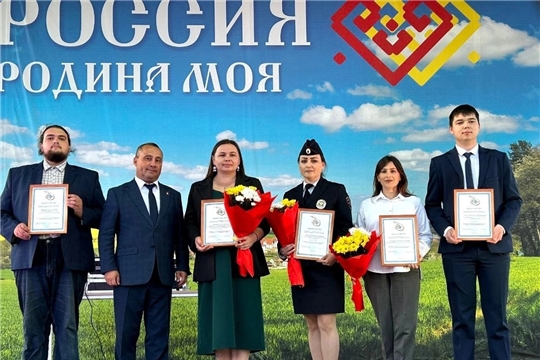 Молодежь стремится вперед!