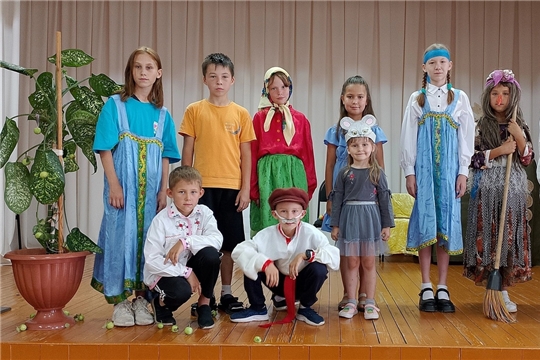 Читаем сказки России