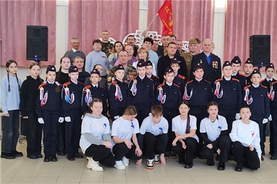 В Ядринском районном Доме культуры прошла замечательная встреча, объединившая ветеранов Афганской войны и кадетов 6А класса СОШ №3