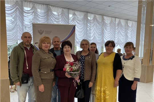 В рамках мероприятий, посвящённых Году педагога и наставника, 20 июня в Театре юного зрителя им. М. Сеспеля состоялся республиканский форум педагогических династий