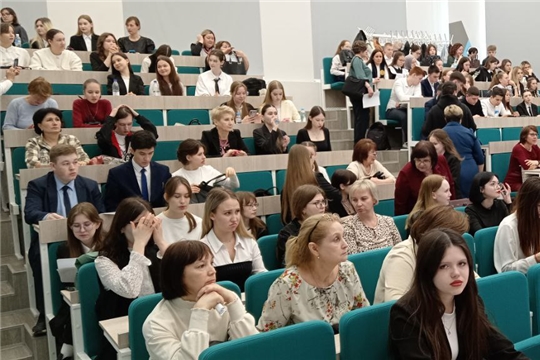 Школьники г. Новочебоксарска - обучающиеся выпускных классов приняли участие в выпускном экзамене в форме защиты проектов на базе ФГБОУ ВО «Чувашский государственный педагогический университет им. И. Я. Яковлева»
