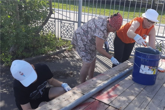 Субботник на стадионе "Олимпийский" в рамках подготовки к Кубку России по легкой атлетике и первенству по ходьбе