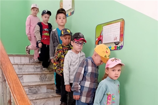 Безопасность на лестничном пролете