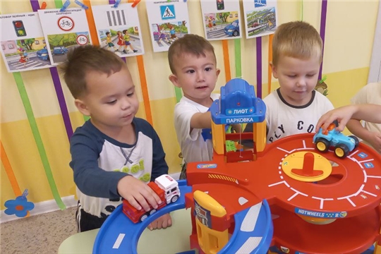 Изучаем ПДД