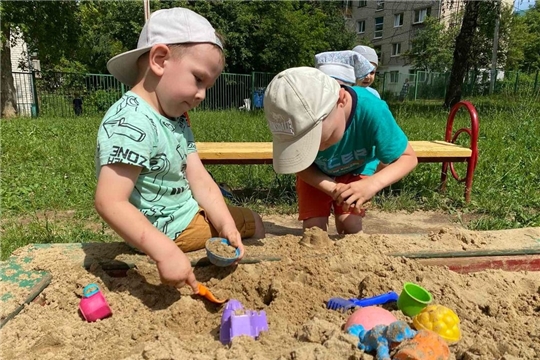 Безопасное поведение во время игр с песком