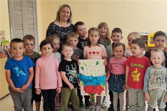 Познавательный час "У каждого на свете есть Родина своя"