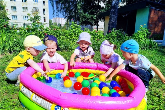 Летние игры с водой