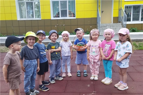 "Огуречик, огуречик..."