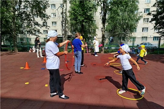Спортивное лето: "Весёлые эстафеты"