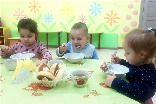 Суп молочный едим, быть здоровыми хотим!