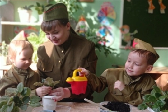 Стартовала социально-патриотическая акция "Цветок ветерану"