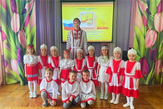 музыкально-литературная гостиная "Славлю тебя, моя Чувашия"