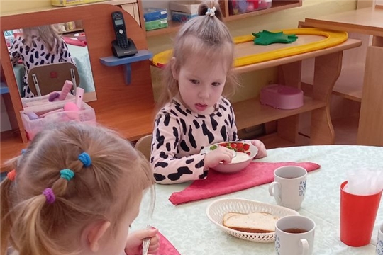 "Молочный суп едим, быть здоровыми хотим"