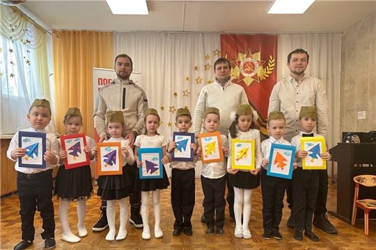 В преддверии Дня защитника Отечества в детском саду проходят тематические развлечения