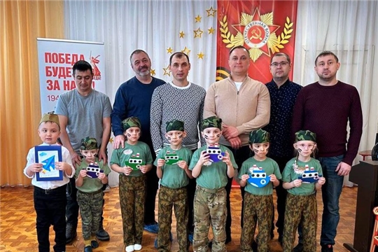 В преддверии дня защитника Отечества в детском саду проходят праздничные музыкально-спортивные мероприятия