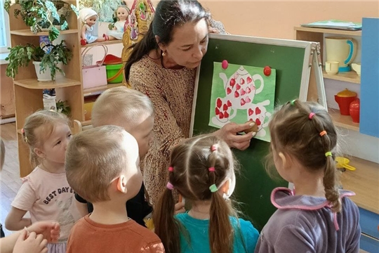 Отчетное занятие в кружке "Волшебные краски"