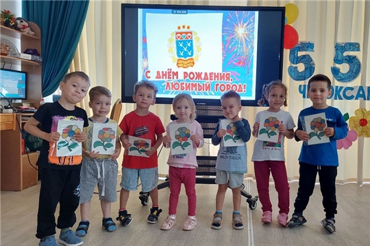 Подарок любимому городу от "Рябинок"