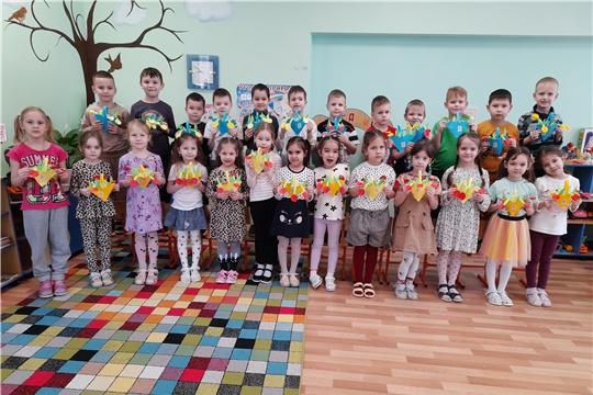Подарок мамам на 8 марта.