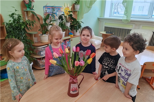 День тюльпанов.