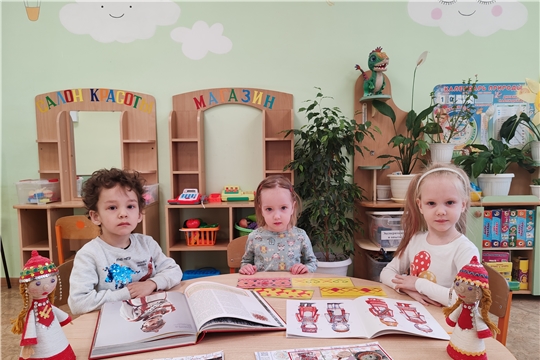 Познавательный час "Чувашский национальный костюм".
