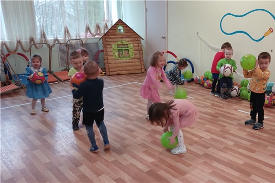 Мы играем с мячом