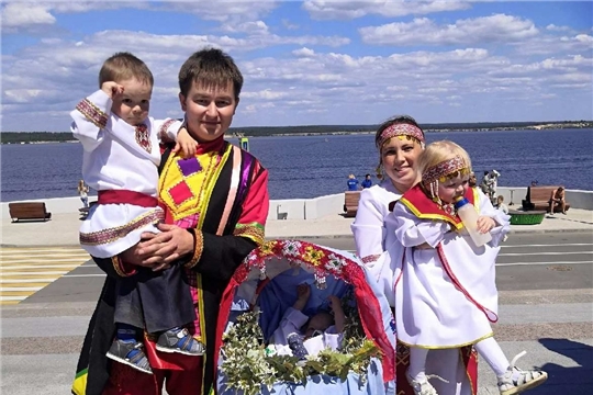 Фотоакция "Счастье там, где вместе мы!"