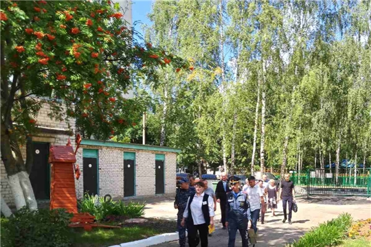 " Приемка к новому учебному году"