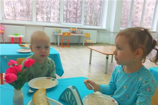 "Этикет за столом"
