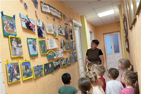 Солдатам Отечества слава!