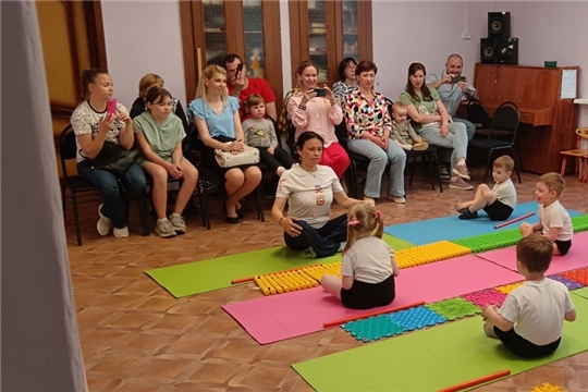 Открытое занятие по дополнительной услуге "Волшебная гимнастика"