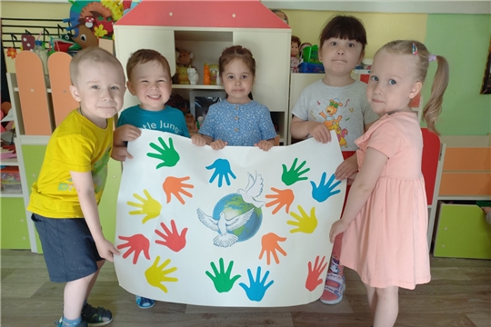 Патриотическая акция «Zа мир!»