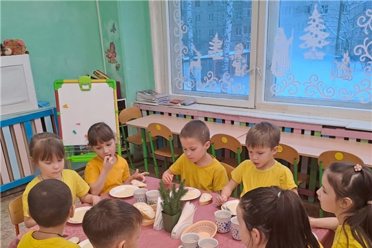 Столовый этикет для дошколят