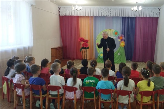 Встреча с детским писателем Юрием Рычковым