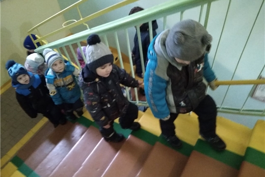 Осторожно, ступеньки!