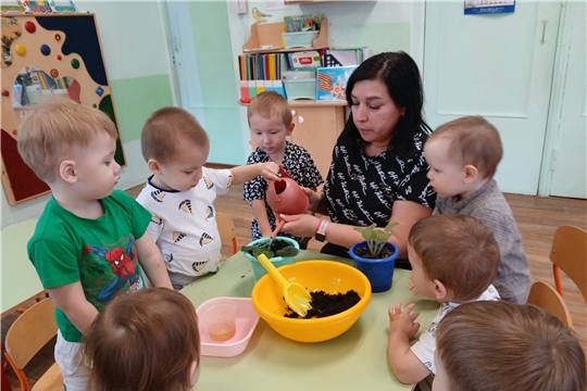 Ребята младшей группы "Гномики" присоединились к городской акции «Цветок ветерану»