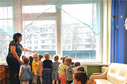 "Осторожно, открытое окно"