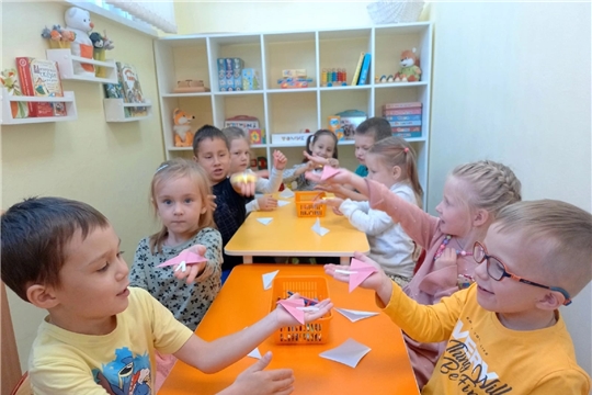Дополнительная услуга "Волшебный мир оригами"