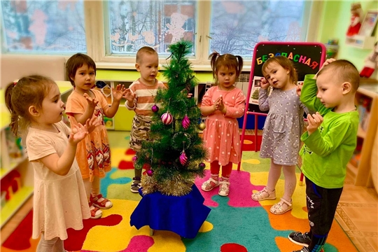 Безопасная елка