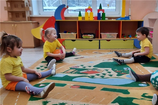 Игры с мячом.
