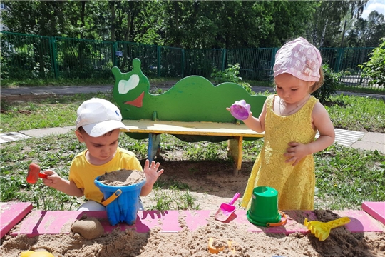 Безопасность при игре на песочнице.