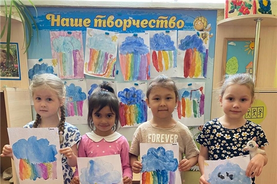 Рисуем дождик с радугой