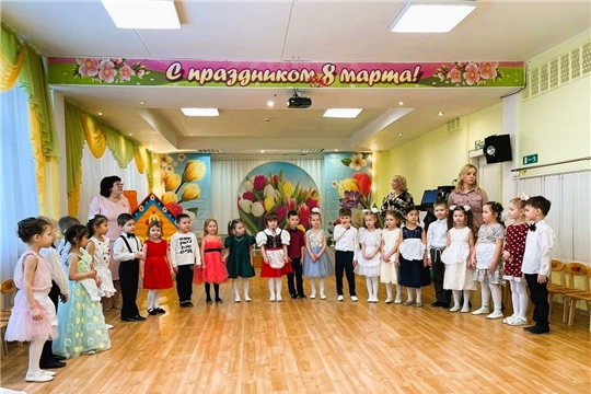 Весенний утренник «Красная Шапочка и её друзья»