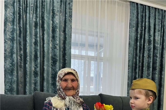 В детском саду № 156 проходит социально-патриотическая акция "Цветок ветерану"